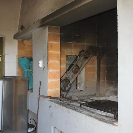 Πανσιόν Triple 4309g Pašman