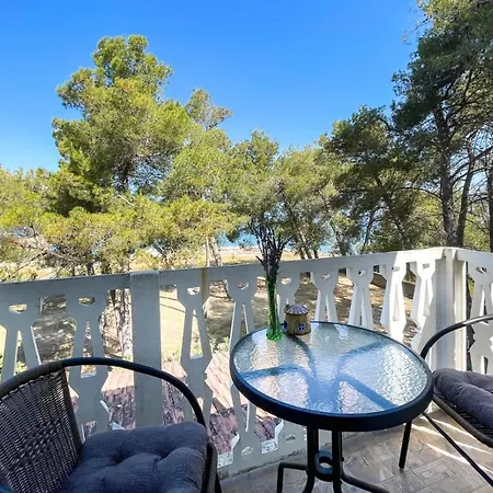 Πανσιόν Triple 4309g