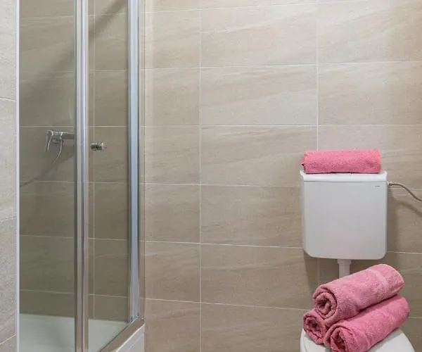 Triple 4309g 게스트하우스